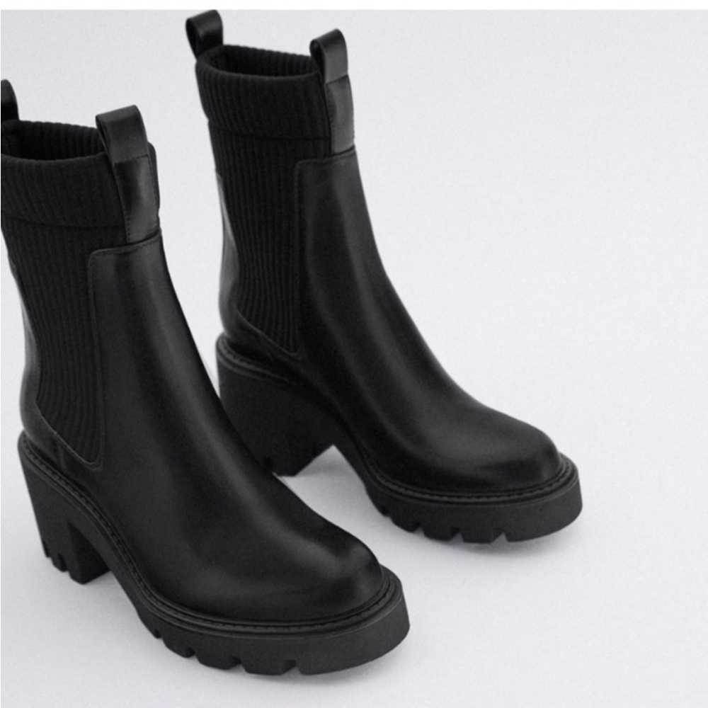 Zara Black Faux Leather Low Heel Ankle Boots with Track Lug Soles Size 36 6